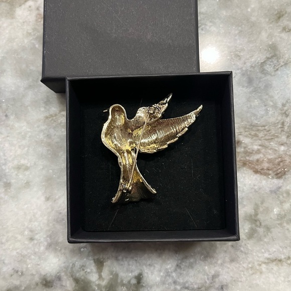 Vintage bird brooch with crystals. - Picture 3 of 5